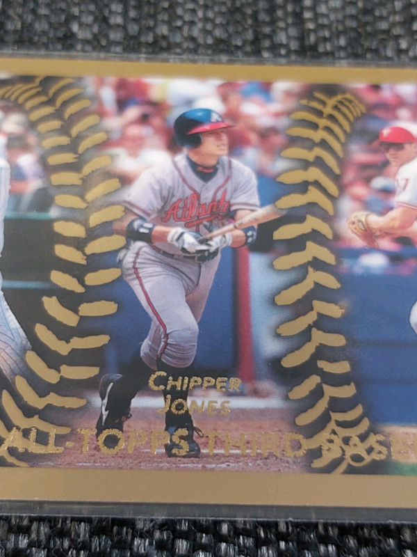 Chipper Jones baseball card  in Arts & Collectibles in Oshawa / Durham Region - Image 3