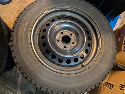 Set of 4 Yokohama winter tires mounted on steel rims, size 225/65R17, 9 years old, date of manufactu...