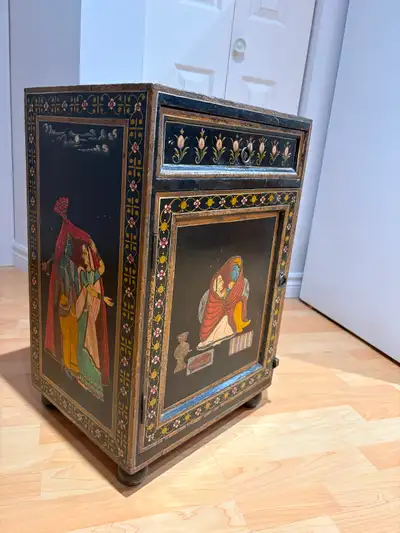 Table de chevet/ meuble d’appoint/ Accent cabinet, View more