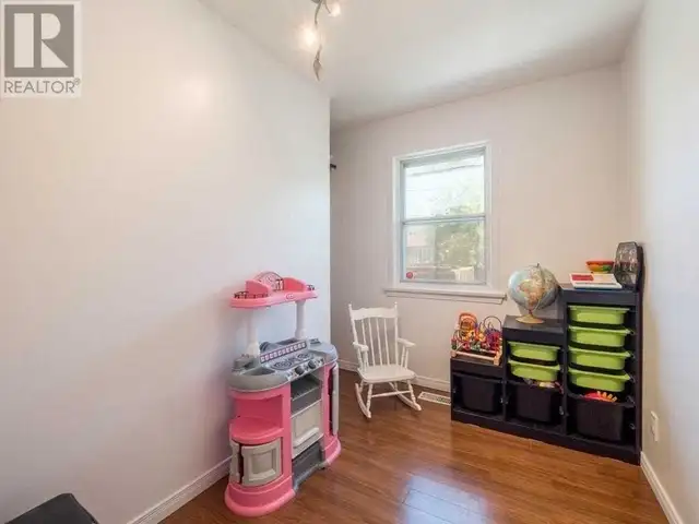 Modern 3 bedrooms plus den house in New Sudbury in Long Term Rentals in Sudbury - Image 11