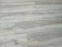 Vinyl floor planks