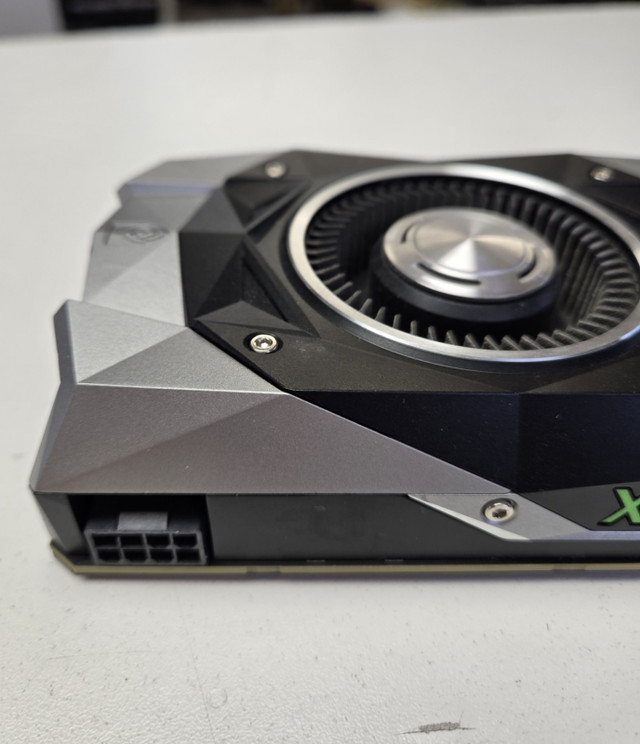 Graphic Card NVIDIA GeForce GTX1080 / GTX 1080 8GB dans Composants de système  à Longueuil/Rive Sud - Image 2