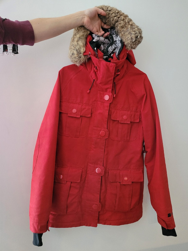 Manteau d'hiver dans Femmes - Hauts et vêtements d'extérieur  à Longueuil/Rive Sud