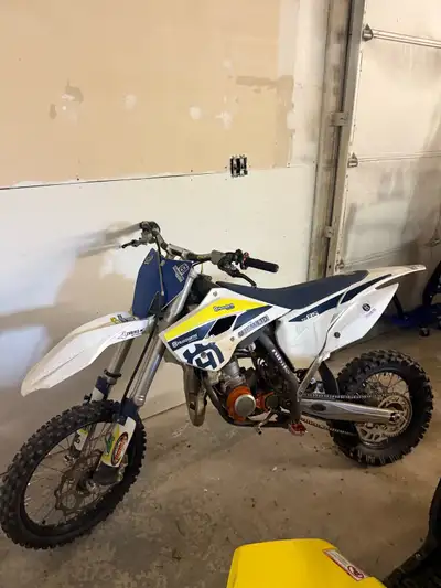 A KTM in Husky clothing. Runs well never been raced that I know of. Has about 160 hours on it, Top e...