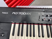 Roland RD-700GX