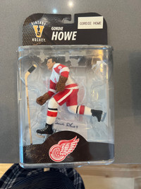 Gordie howe autographe figurine 