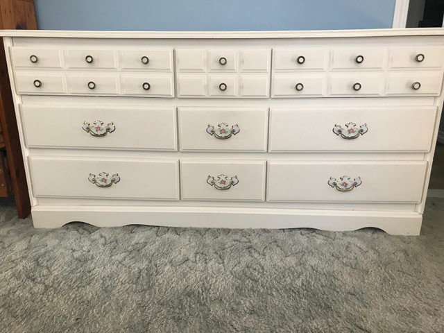 Antique French Provincial Dresser in Dressers & Wardrobes in Calgary