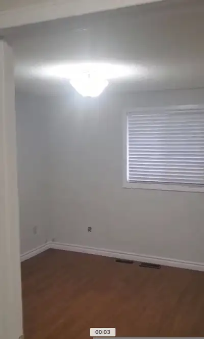 Currently available, private room and attached bathroom for rent located near Cambridge downtown. Mi...