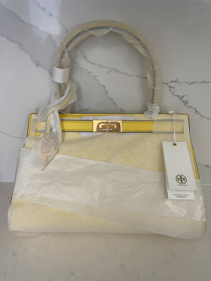 99% New TORY BURCH Robinson Double-Zip Saffiano Tote Bag - $290