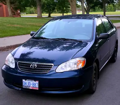 2006 Toyota Corolla drives great no issues aC and heater works fine As is