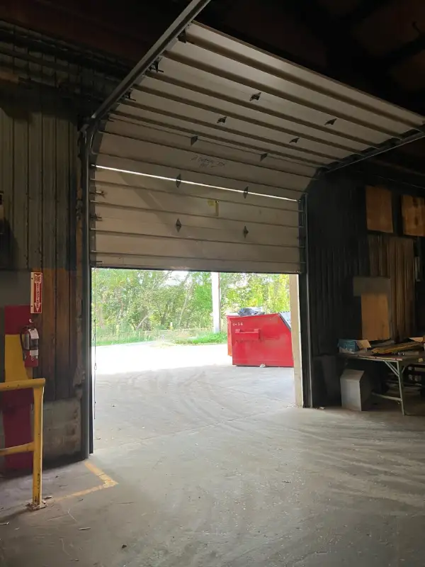 Clean Warehouse Space with Office, Racking and Internet! in Commercial & Office Space for Rent in Norfolk County - Image 8