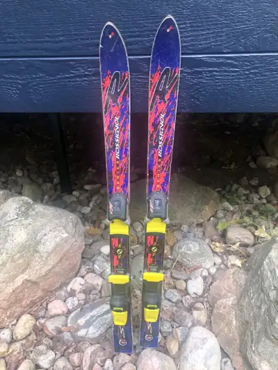 Rossignol Kids Junior Skis (140cm) Gripon Ski Poles (90cm) Marker 9 Binding’s
