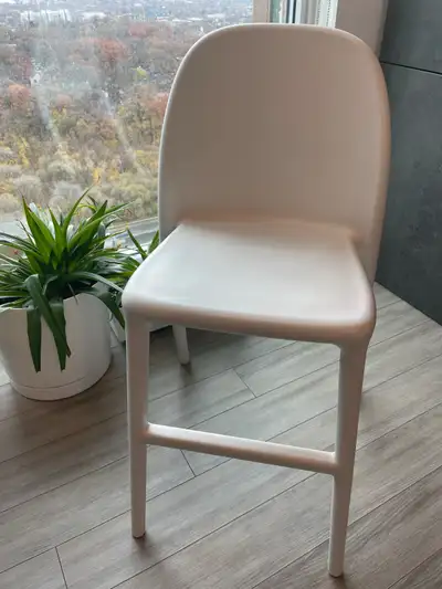 IKEA Kids - URBAN Junior Chair - White (Great Condition), View more
