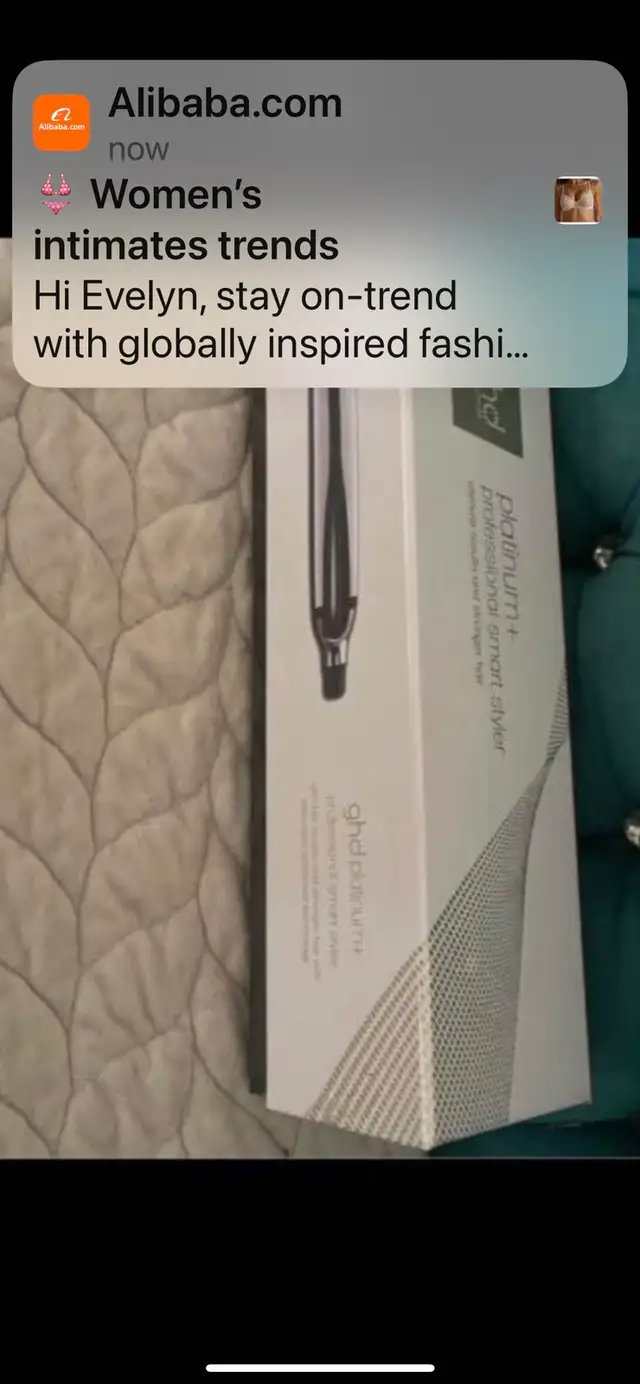 GHD Platinum+ Styler