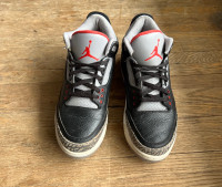 Air Jordan 3 black cement (2018) size 9