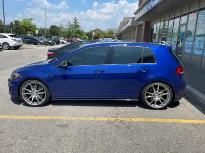 2019 Golf R 19 inch Rohana rims with Dunlop tires 18 inch OEM rims with new winter tires 6 speed man...