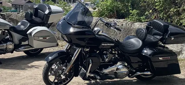 HD Road Glide (Trade or Cash) in Touring in Sarnia - Image 7