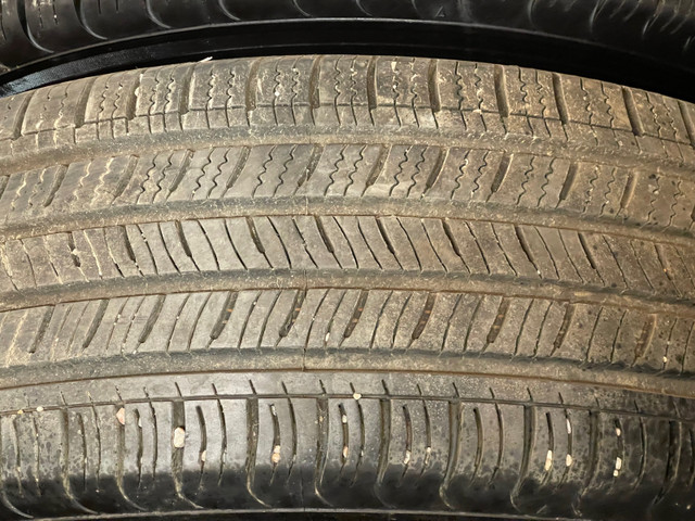 235/65R16 New Kumho Allseason tires on cheEquinox 5X114.3  $600 in Tires & Rims in Saskatoon - Image 3