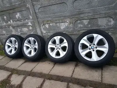 4 OEM bmw X5 X6 rims hercules WINTER tires 99% tread left excelelnt condition off 2019 bmw X6 will f...