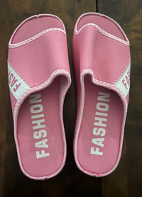 Pink sandal (slides) - size 40