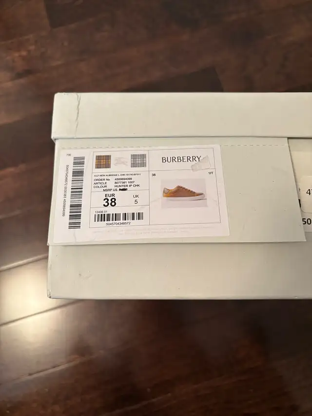 Burberry Aldridge Sneaker in Men's Shoes in Markham / York Region - Image 2