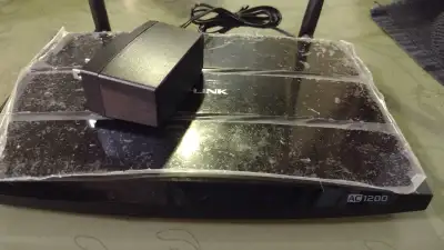 AC1200 Wireless Dual Band Gigabit Router, View more