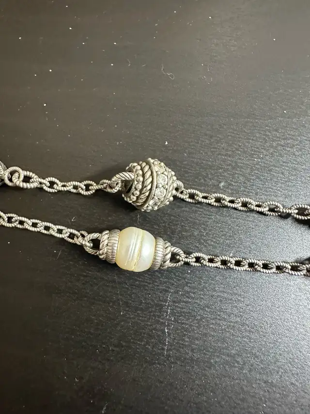 Judith Ripka silver and pearl necklace in Jewellery & Watches in City of Montréal - Image 5