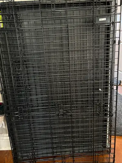 XL Dog Crate – Excellent Condition, View more