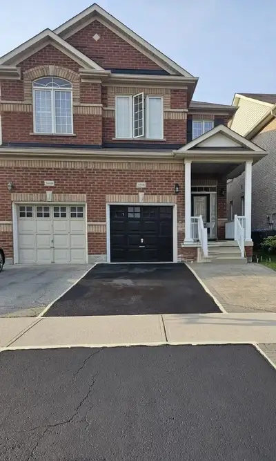 House for Rent in Beautiful Churchill Meadows