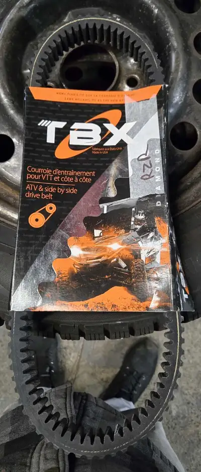 Selling brand new belt for rzr 1000xp Located in Sudbury Asking $100