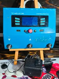 TC Helicon VoiceLive Play - Harmony/Effects for Singers - Vocal