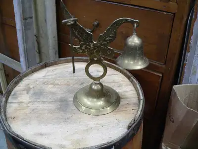 plusieurs articles antiques déco ou collection a différent prix, View more