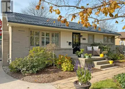 3 Bedroom + 2 Washroom with 4 Parking Space.