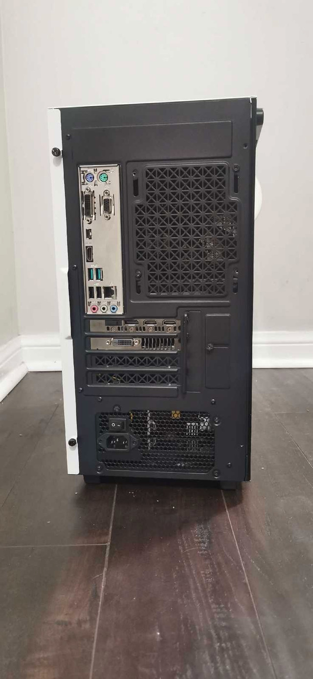 (BUDGET) White Gaming Pc in Desktop Computers in Mississauga / Peel Region - Image 3