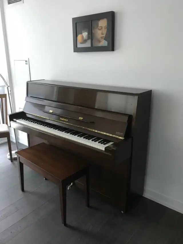 1973 Yamaha 52" Upright Piano (Model U3) – Pristine in Pianos & Keyboards in City of Toronto - Image 5