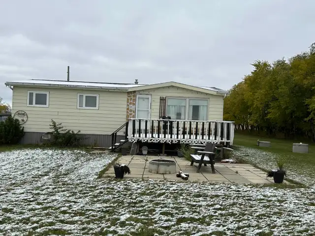 Double Wide Mobile Home For Sale For Removal Only in Houses for Sale in Regina - Image 2