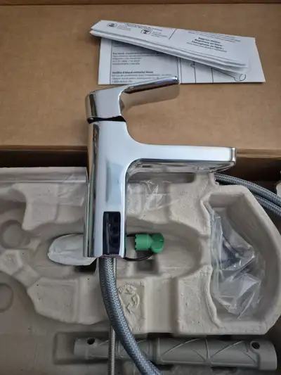 Moen Rizon Bathroom Faucet – Brand New! Clean, modern style with a minimalist single-handle design i...