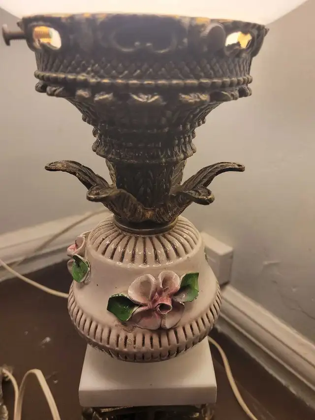 lampe RD Dero Enterprises ltd 1974 numéro 4050 in Indoor Lighting & Fans in City of Montréal - Image 6