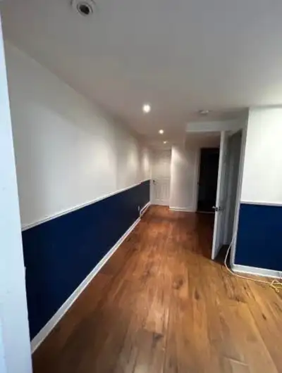 Cozy bachelor pad/studio in Lasalle available for rent in a convenient location! Available from mont...
