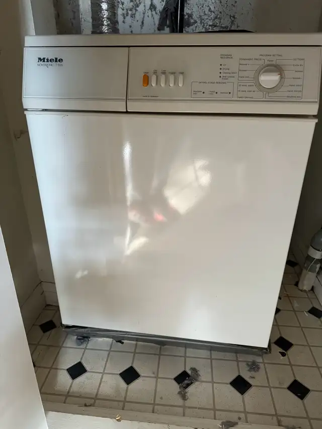 MIELE DRYER in Washers & Dryers in City of Toronto - Image 8