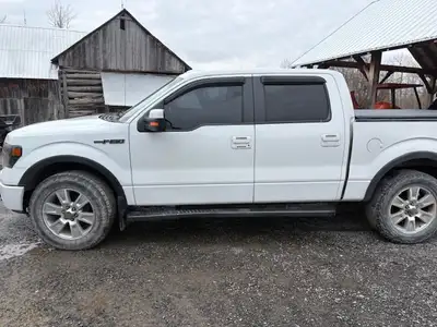 Full load FX4 including rear slider, sunroof, climate controlled e-controlled leather seats. 5 liter...