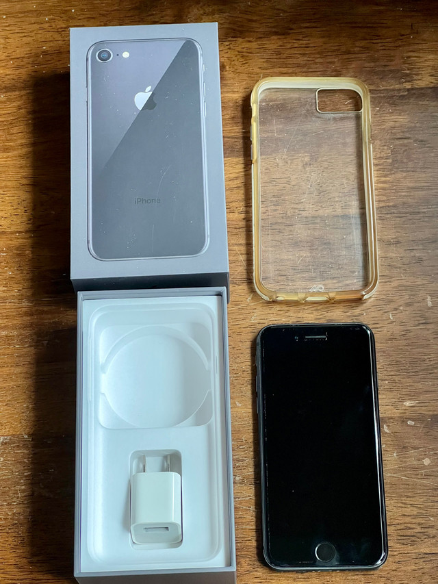 IPHONE 8 64 GB  in Cell Phones in Calgary