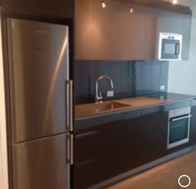 Bachelor in 199 Slater (long term rental)