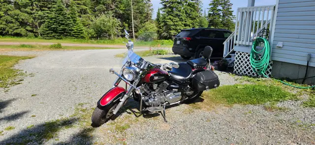 2005 Yamaha 1100 V Star Classic in Street, Cruisers & Choppers in Cape Breton - Image 5