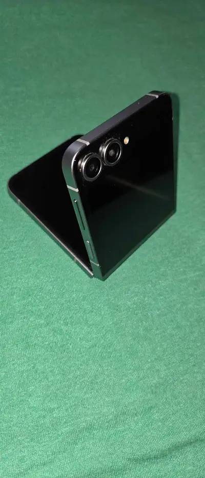 Samsung Z Flip 6 512GB, View more