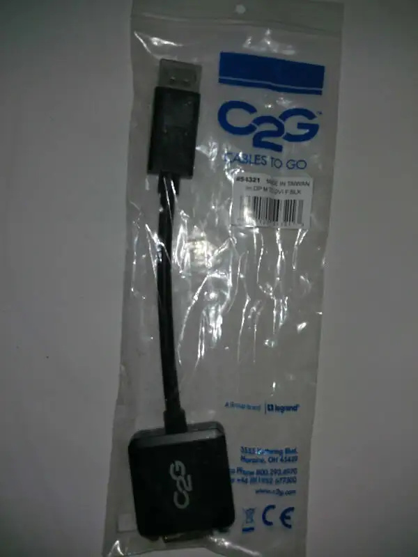 C2G / Cables to Go 54321 DisplayPort to DVI-D Adapter in Cables & Connectors in Hamilton - Image 5