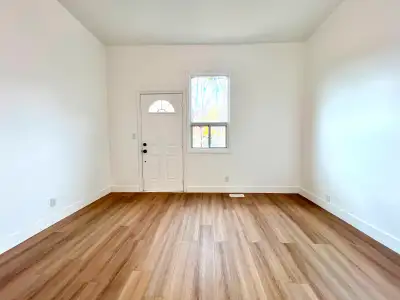 Fully Renovated 1 Bedroom For Rent w/In-Suite Laundry, Backyard