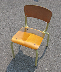 Petite chaise pour enfant