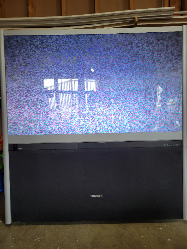 Free 54 inch HDTV dans Téléviseurs  à Vallée d’Annapolis - Image 2