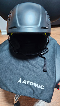 ski helmet Atomic/ Casque de ski